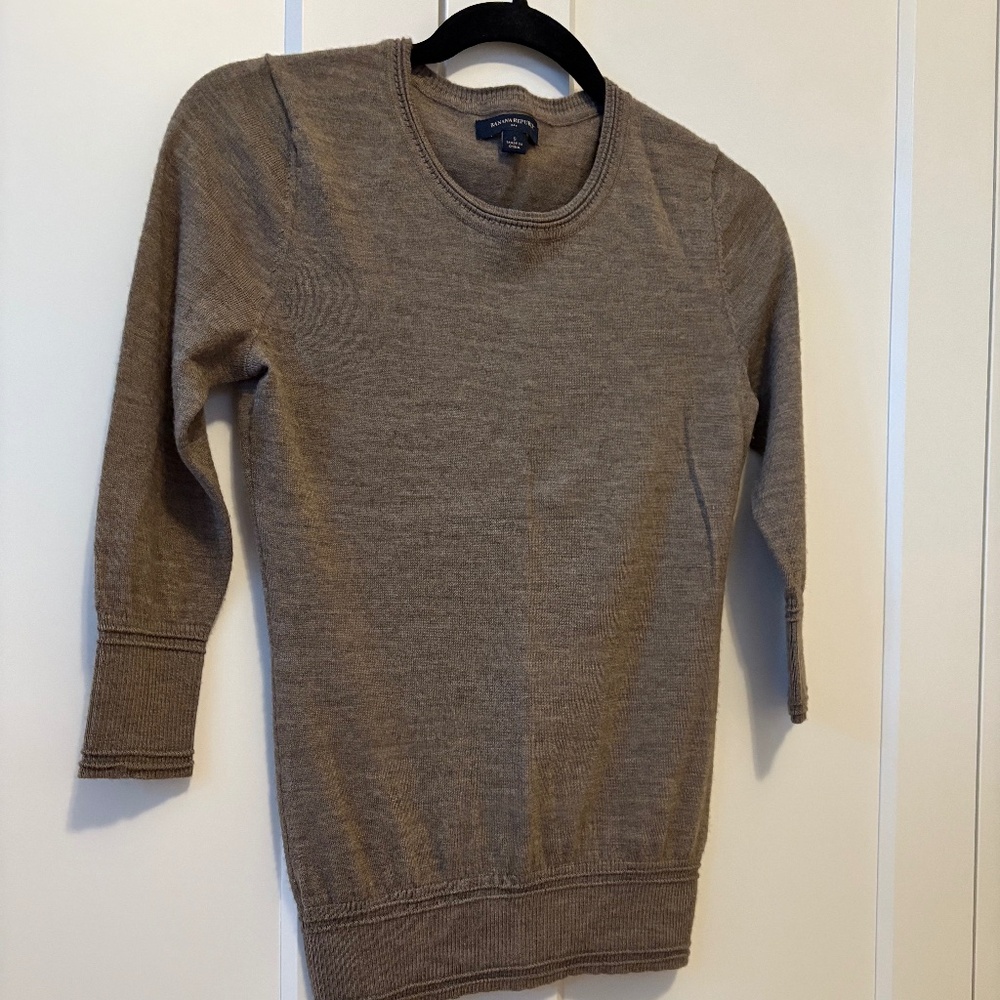 Women’s sweater